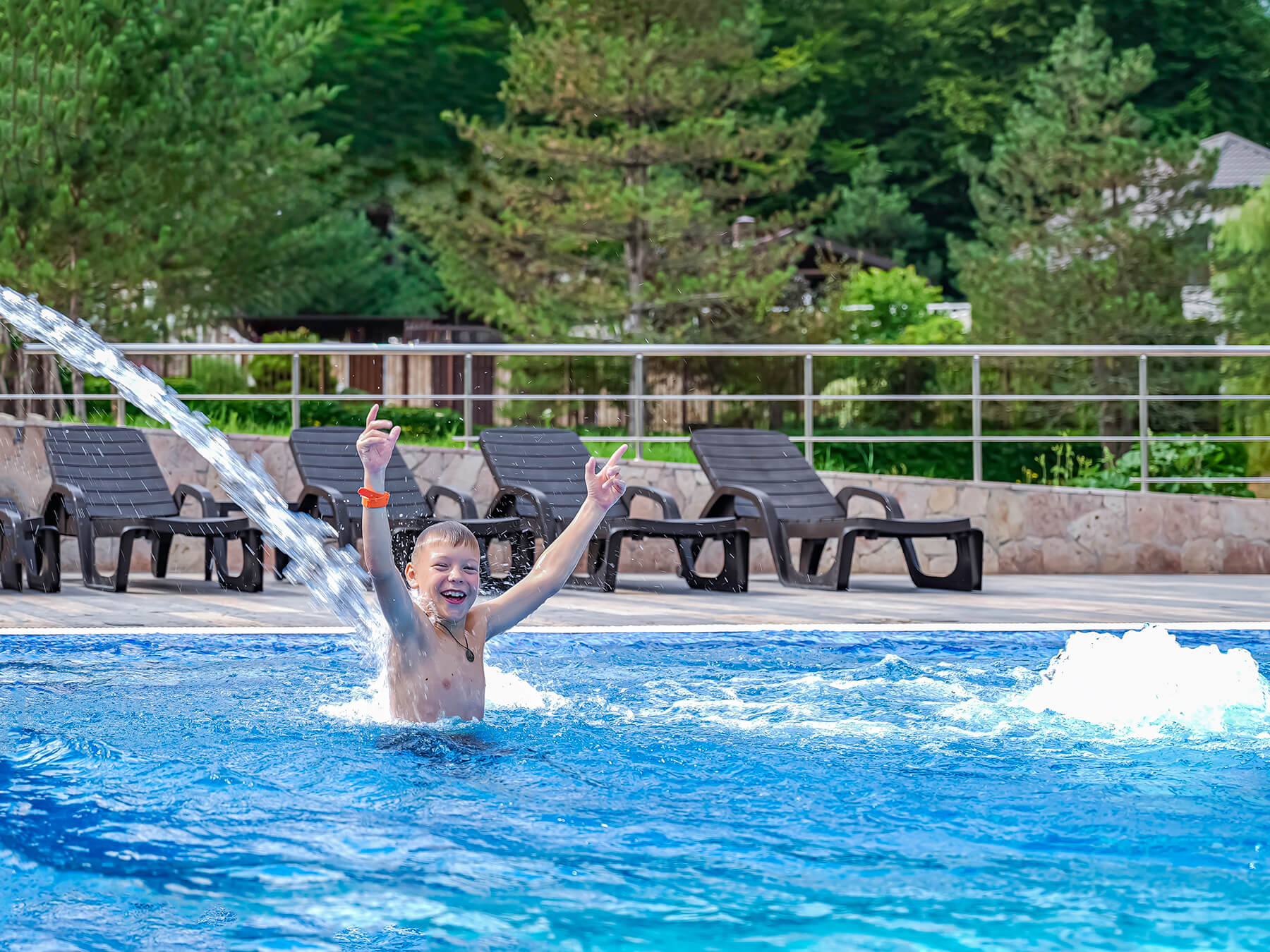 Отдых в Гуамке с бассейном