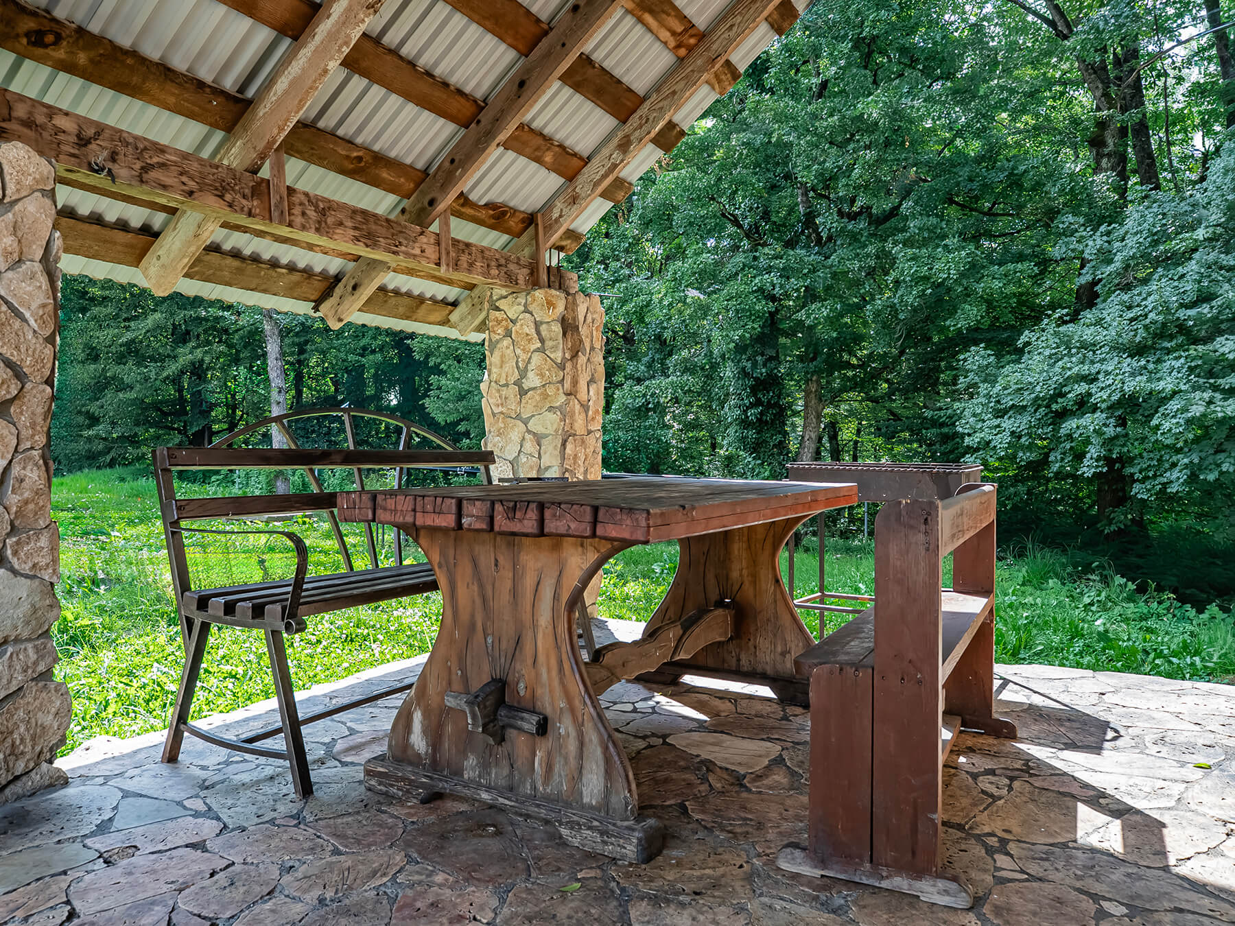 Гуамка база отдыха Ореховая Роща номер студиа