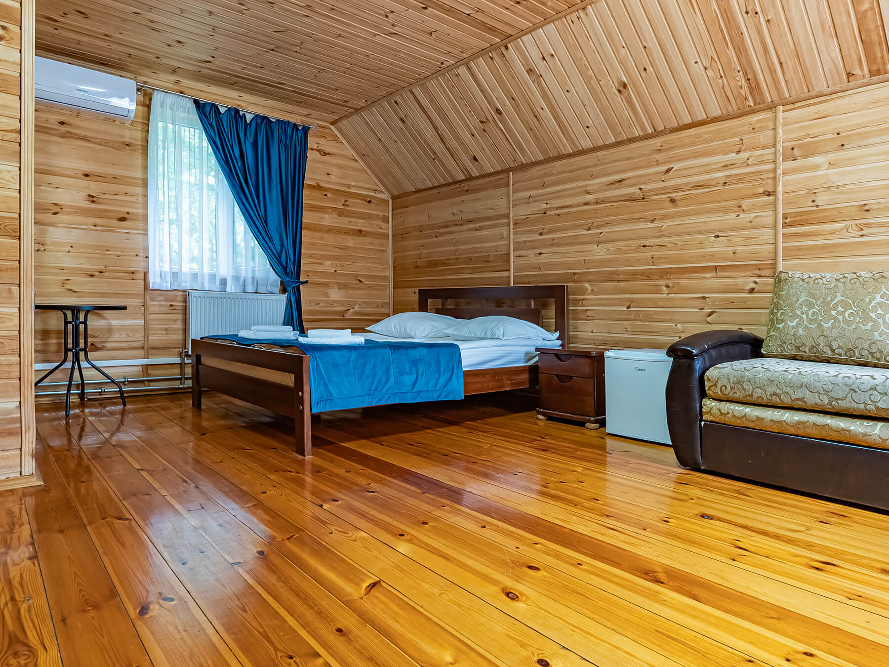 Гуамка база отдыха Ореховая Роща номер студиа