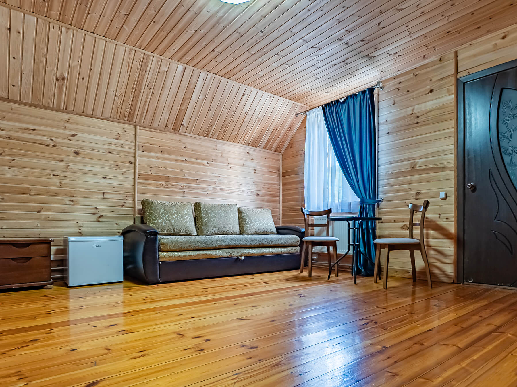 Гуамка база отдыха Ореховая Роща номер студиа