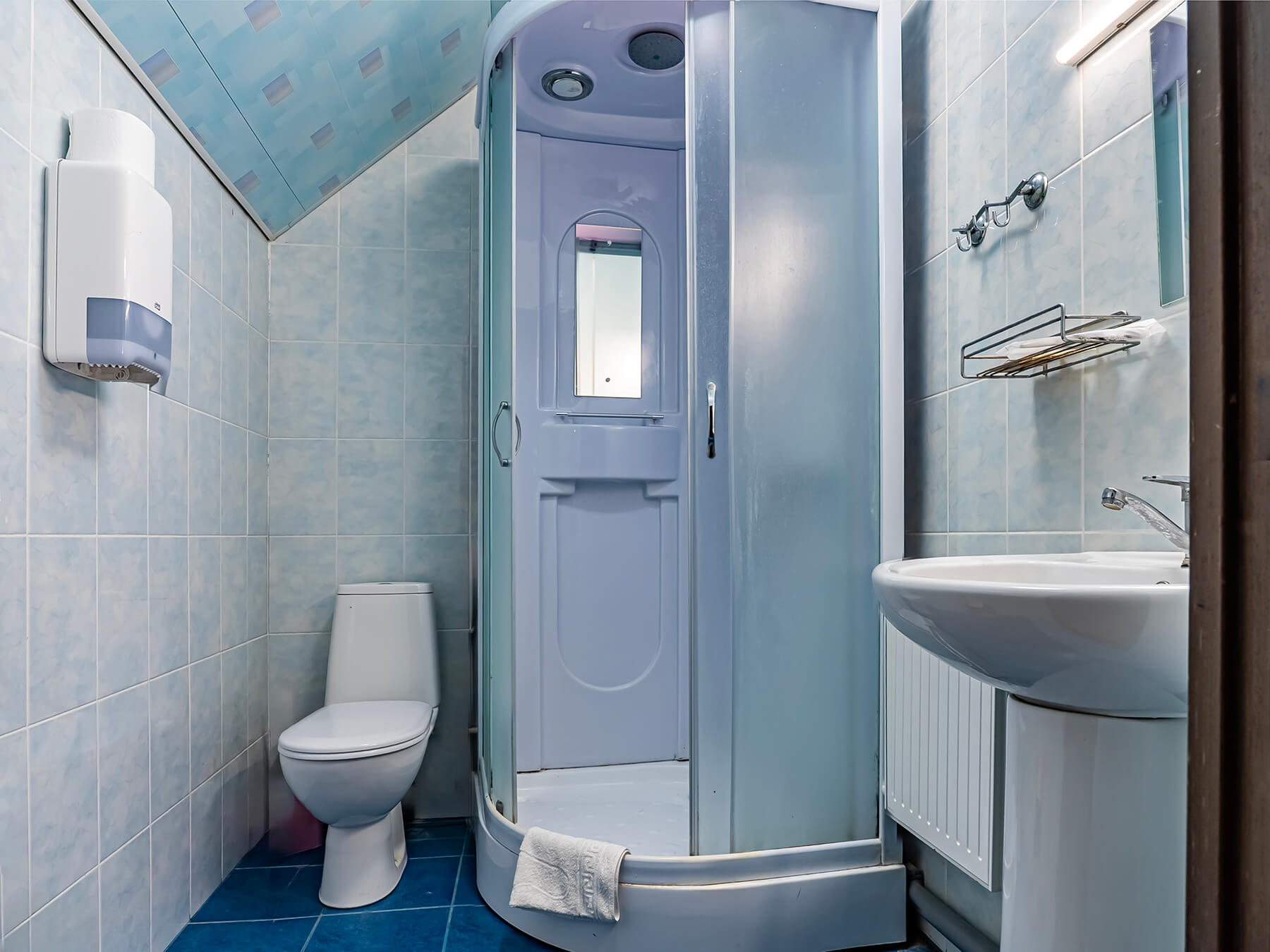 Гуамка база отдыха Ореховая Роща номер студиа