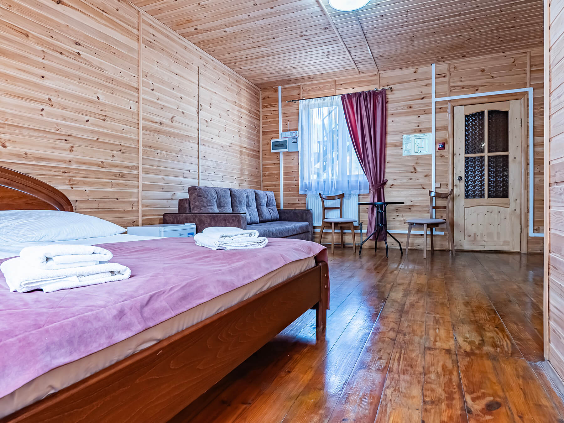 Гуамка база отдыха Ореховая Роща номер студиа